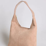 Evie | Minimalistische Vegan Suede Hobo Tas – Tijdloos & Chic